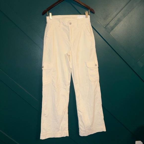 American Eagle Outfitters Pants - American Eagle Outfitters White Wide Leg Cargo Pants